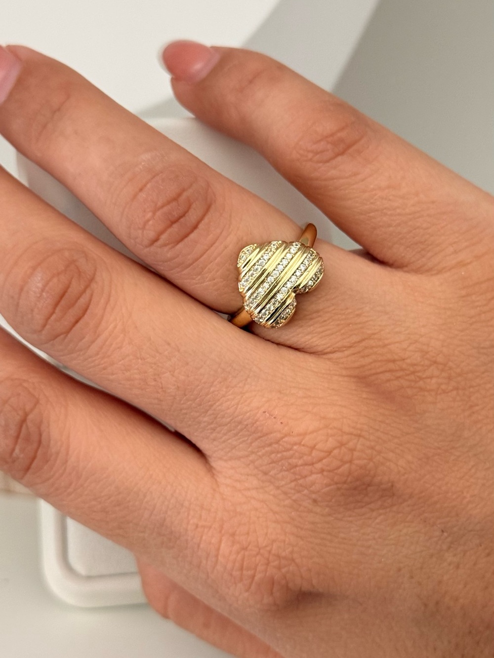 Gold Heart Accent Ring for Women